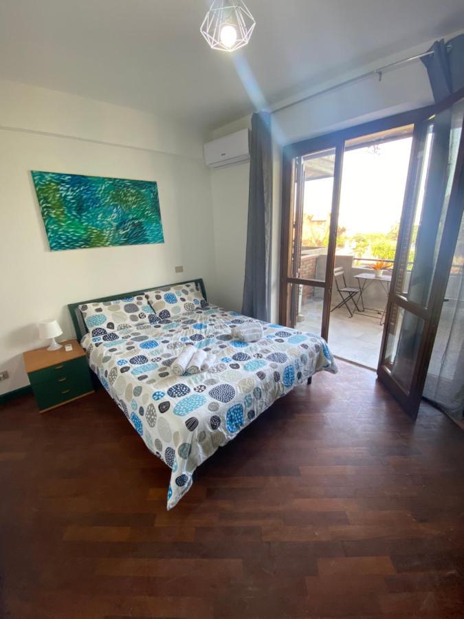 Gioia Villa Ачиреале Екстериор снимка