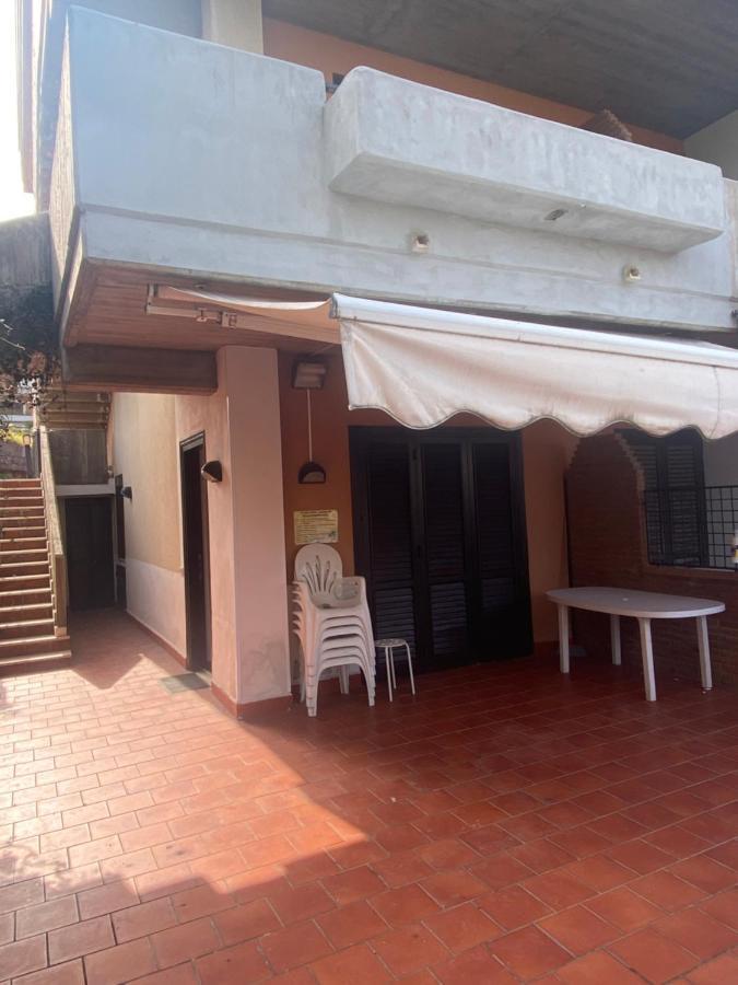 Gioia Villa Ачиреале Екстериор снимка