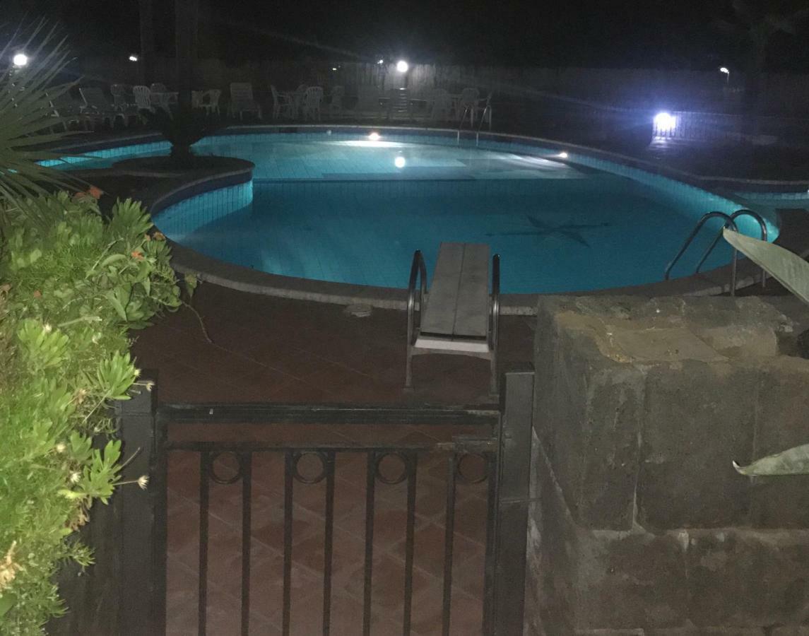 Gioia Villa Ачиреале Екстериор снимка