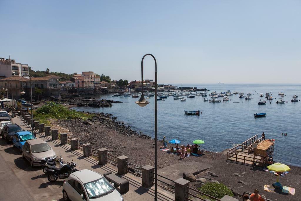 Gioia Villa Ачиреале Екстериор снимка